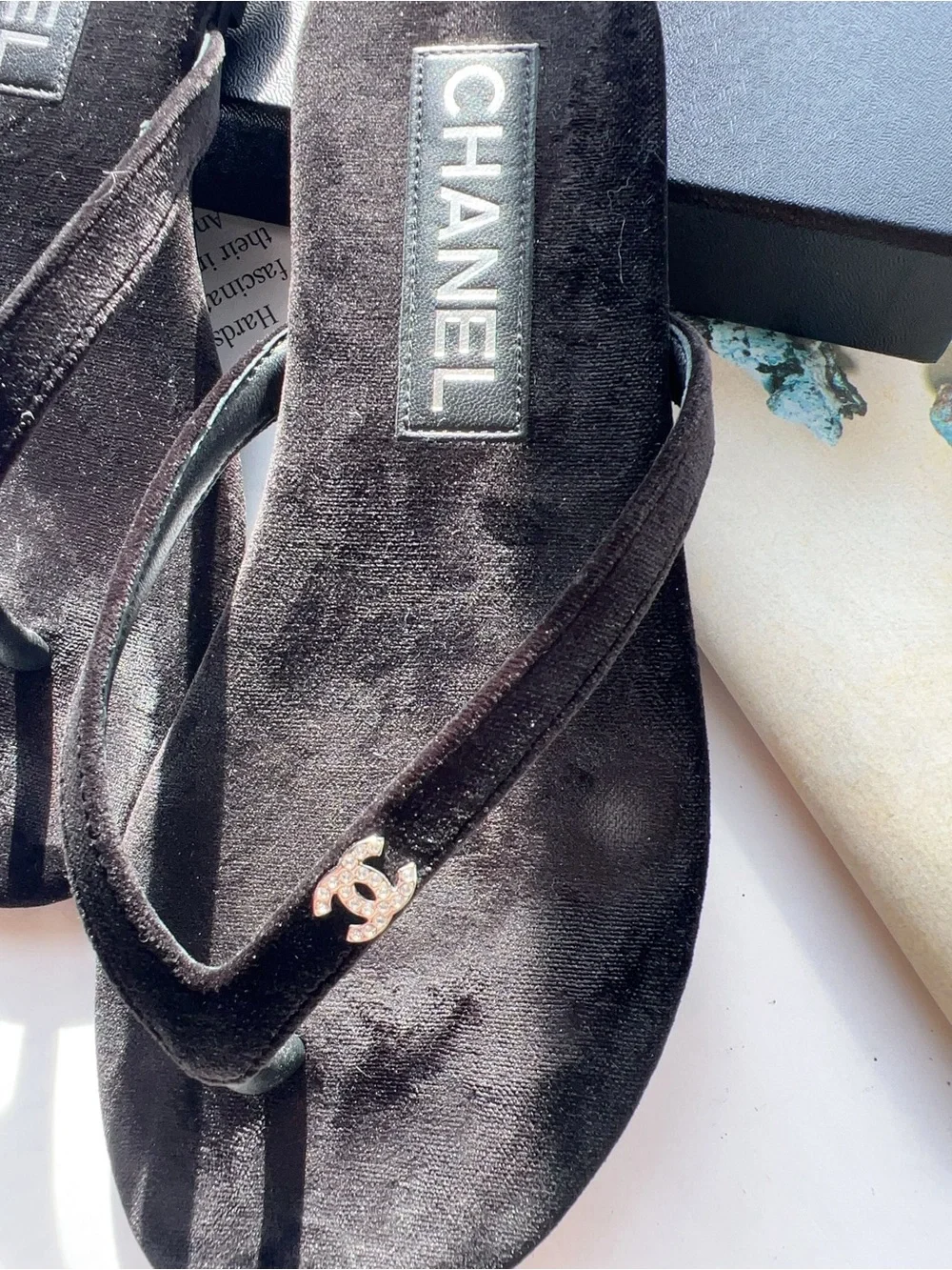 Chanel Velvet Crystal CC Thong Sandals 35 Black - Picture 3 of 4
